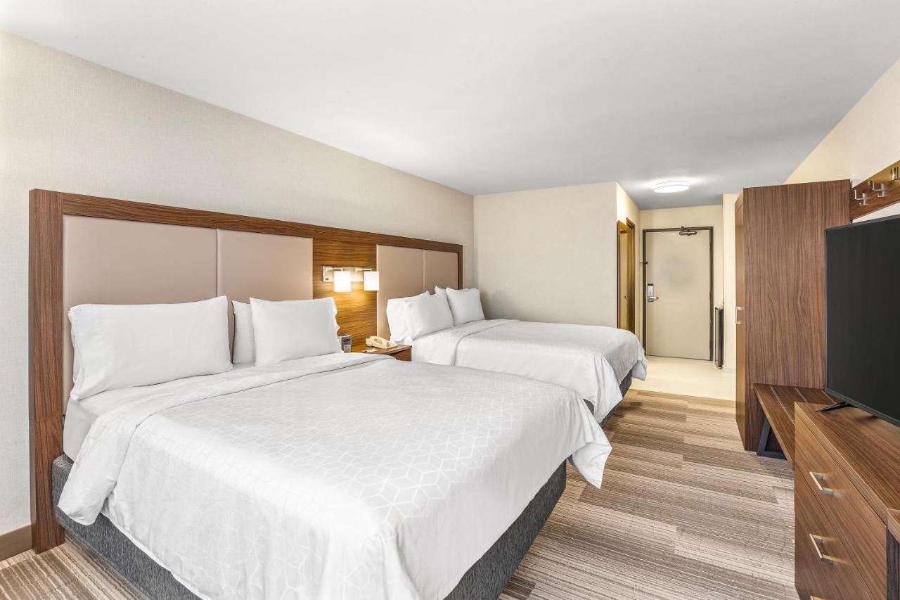 Holiday Inn Express & Suites Tacoma By Ihg Ngoại thất bức ảnh