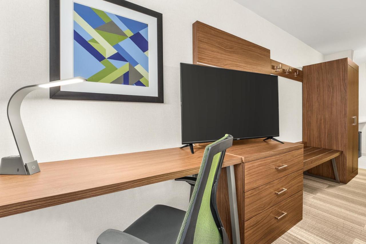 Holiday Inn Express & Suites Tacoma By Ihg Ngoại thất bức ảnh