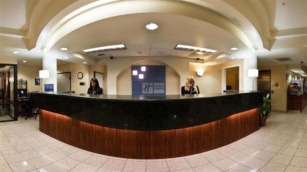 Holiday Inn Express & Suites Tacoma By Ihg Ngoại thất bức ảnh